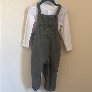 GAP Baby White Ribbed Top with Navy Trim